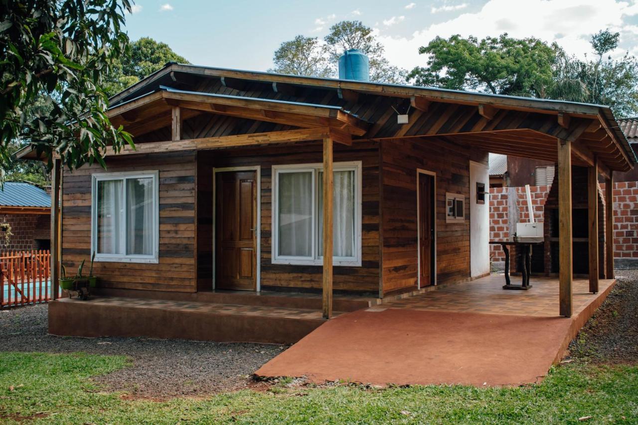 Cabanas La Amistad Puerto Iguazu Exterior photo